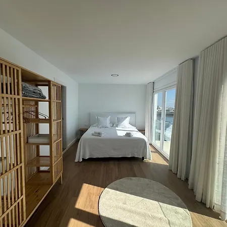 Amanecer Apartment *